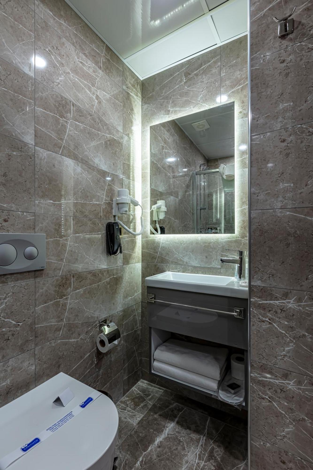 Grand Hamit By Karadayi Airport Hotel Arnavutkoy Eksteriør billede