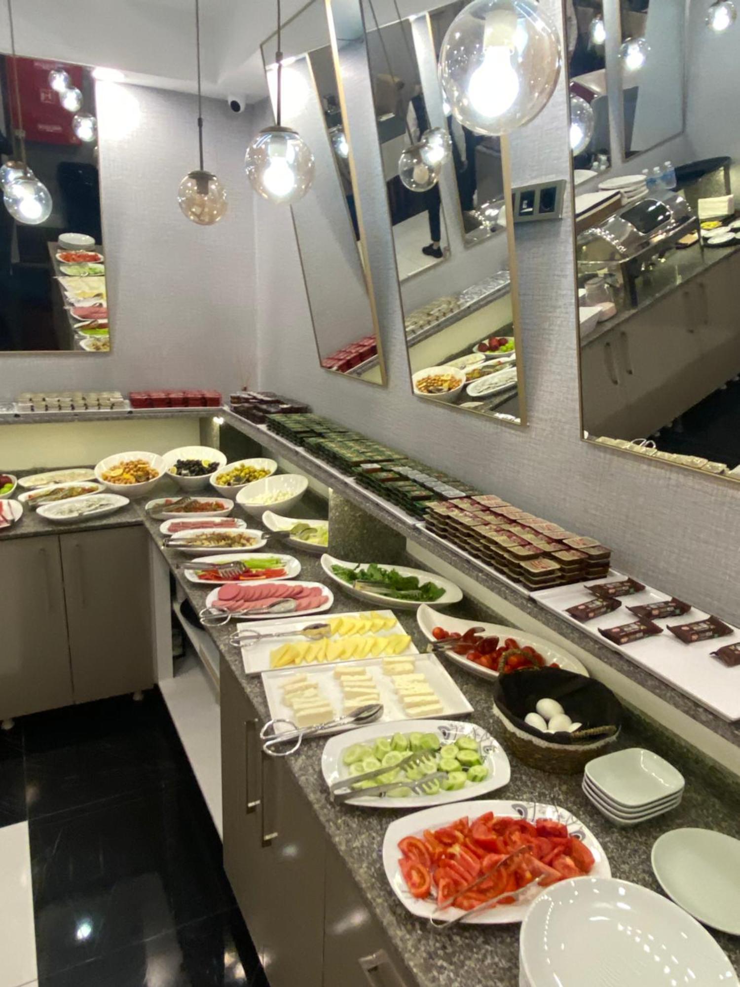 Grand Hamit By Karadayi Airport Hotel Arnavutkoy Eksteriør billede