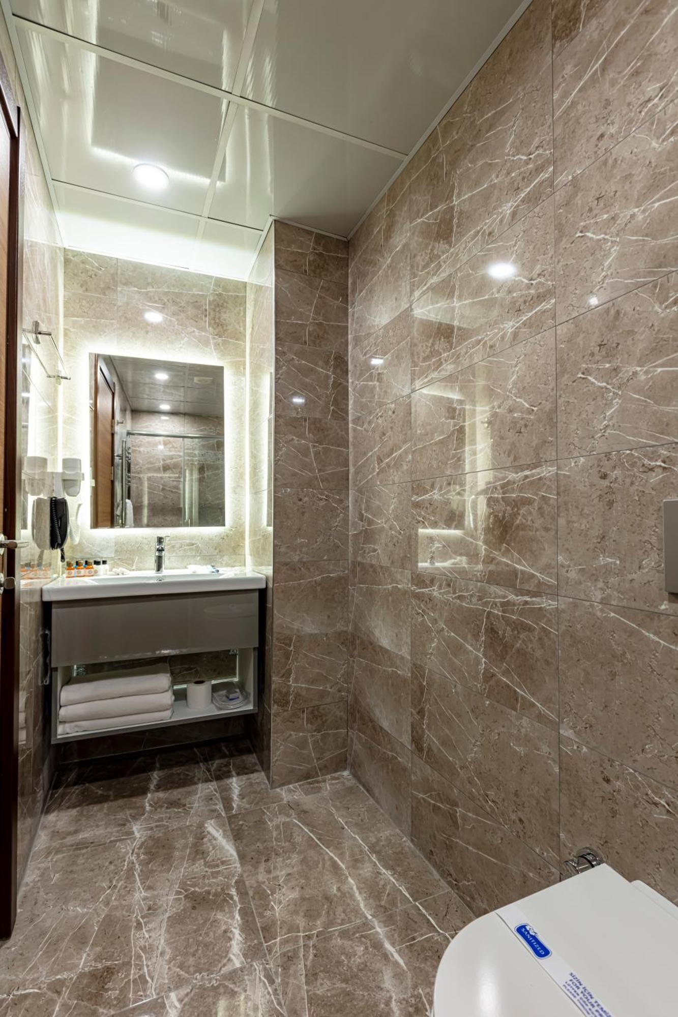 Grand Hamit By Karadayi Airport Hotel Arnavutkoy Eksteriør billede