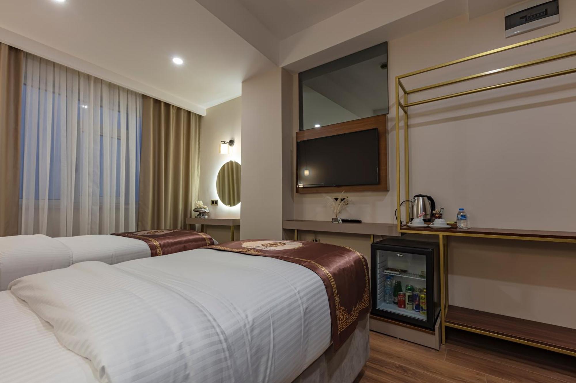 Grand Hamit By Karadayi Airport Hotel Arnavutkoy Eksteriør billede